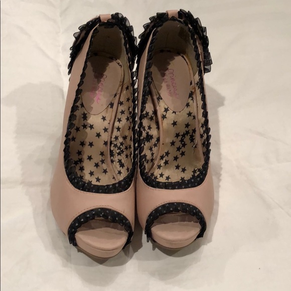 Vera wang pink platform shoes - Picture 4 of 7